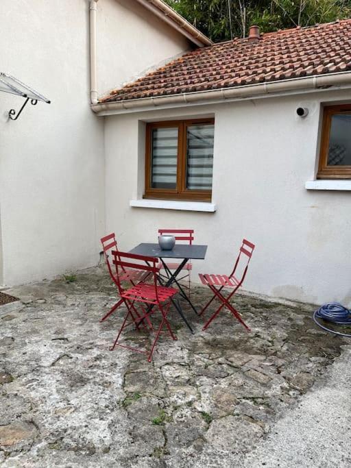 Petite Maison De Ville Au Calme Бри-Комт-Робер Экстерьер фото